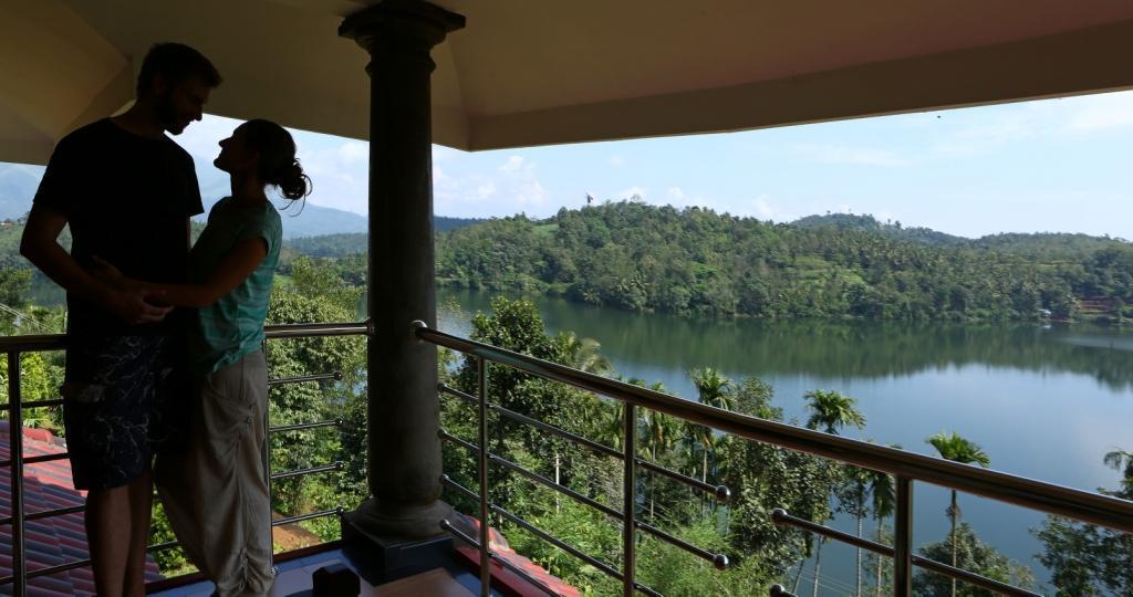 Arayal Resort-A Unit Of Sharoy Resort Tariyod Rom bilde