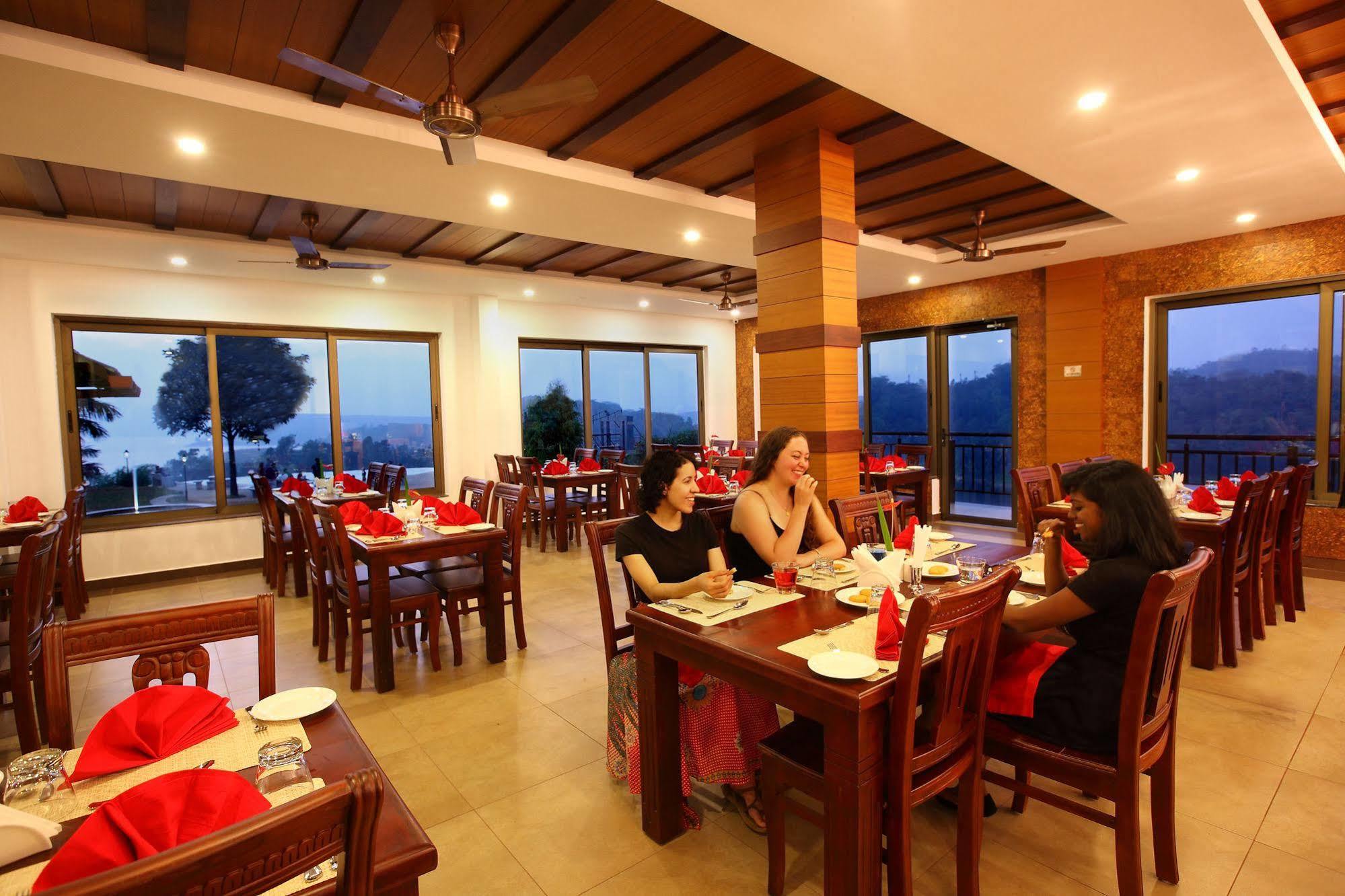 Arayal Resort-A Unit Of Sharoy Resort Tariyod Eksteriør bilde